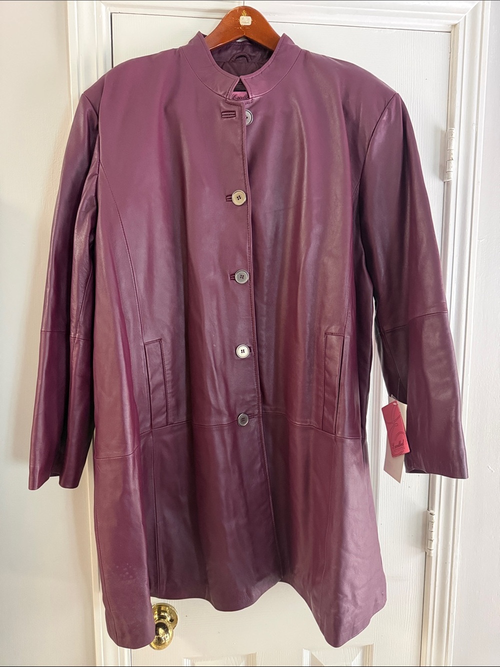 NWT Excelled Collection Women's 💯 Leather Button-Front Coat - Plum